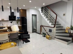 cho thuê nhà nguyễn an ninh, 36m2 x 4 tầng, 12 triệu/ tháng, 3pn, 3 wc, ô tô đỗ cửa, full nội thất