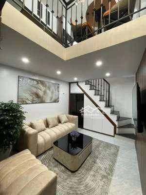 siêu phẩm 6 tầng - thiết kế đẹp lạ - tây sơn trung tâm quận đống đa