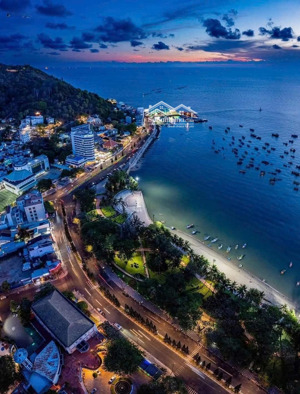 đất biển vũng tàu - đối diện sun gourp ! lô 100m2 ngay khu dân cư của p11 vũng tàu, giá 4 tỷ .shr !