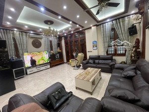 thái hà - phân lô - ô tô đỗ cổng, 62m2 x mt 4,5m. giá 16,2 tỷ. 4 tầng, chủ tặng toàn bộ nội thất