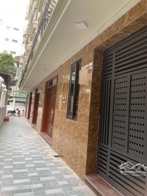 vừa bán vừa tri ân các anh chị căn nhà 7 tầng có thể nói là rẻ như cho tại tu hoàng giáp với nhổn