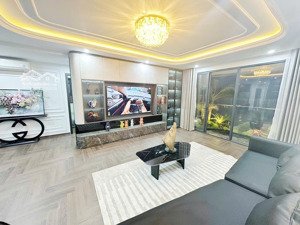 chính chủ gửi em bán căn góc, view triệu đô, sẵn sổ đỏ, dt 156m2 - 4pn 3vs - giá siêu tốt