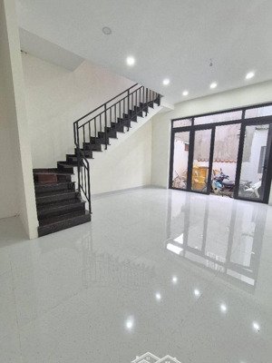 nhà mới đẹp vào ở ngay - 46m2 - 2 tầng - sát lotte mart - chỉ 4.8 tỷ.