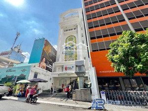 giảm giá sâu,cần bán toà nhà trung tâm đường nguyễn khắc nhu p.cô giang quận 1.dt:11x53m2 giá 450ty