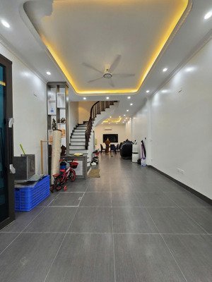 bán nhà liền kề hàng bè, mậu lương, kiến hưng, hà đông, hà nội. 50m2 xây 5 tầng.