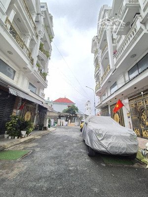 bán nr tại trần thị hè, 5,99 tỷ, 52m2, 5pn, 5wc, pháp lý đầy đủ, hot!