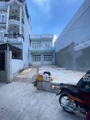 bán đất hẻm 1113 huỳnh tấn phát, ngang 7,8x32m, nhà nát tiện xây mới. giá 13tỷ lh 