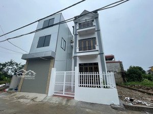 bán nhà đẹp tổ 10, quang minh, đường thông, ô tô đỗ cửa, 59m², giá chỉ 4,4 tỷ!
