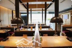 cực hiếm cho thuê mbkd phố liễu giai dtsd: 350m2. mt 10m. vỉa hè rộng view thoáng