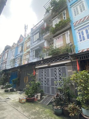 lê văn quới - bình tân, nhà 3 tầng, dt 4x13, sổ vuông, giá 5.001 tỷ