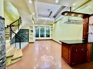 cực gấp bán nhà cổ linh hạ chào 1.5 tỷ-100m2-mặt tiền 9m-vĩa hè-ô tô tránh-khinh doanh-hơn 21 tỷ