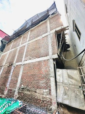 cần bán chung chư mini đang thi công diện tích 70m giá cả phải chăng gần nhiều trường đại học