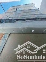 cầu diễn từ liêm nhà thiết kế 5 tầng hiện đại full nội thất. giá 5 tỷ 680.