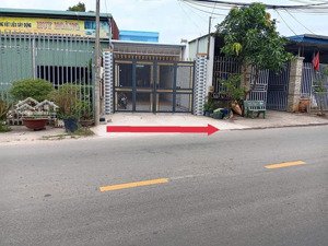 chủ chuyển công tác nên cần sang lại căn nhà mặt tiền nguyễn văn khạ dt 128m giá 2tỷ8 lh 