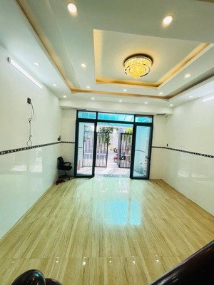 cho thuê nhà trệt 2 lầu mới đẹp - sẵn nội thất - kdc hồng loan thuận tiện vừa ở mở vp công ty