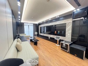 nguyễn văn cừ - 7 tầng thang máy - 80m2 - gara 2 ô tô - ngõ thông - 3 bước ra phố