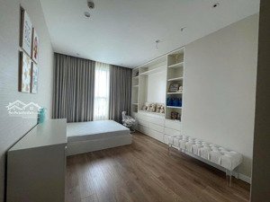 (gấp) cần bán nhanh căn hộ duplex sala quận 2. view sông sài gòn, bitexco. bán gấp gía: 32 tỷ.
