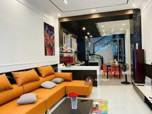 siêu hiếm! nhà đẹp 4tầng nội thất cao cấp 11tỷ vào ở ngay tại hoàng diệu 2 linh trung ngã 4 thủ đức