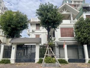 Biệt thự Lô 26 Lê Hồng Phong gần Vịnh Bắc Bộ