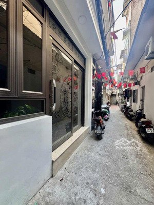 bán nhà đường minh khai, hai bà trưng. dt 38m - 5 tầng, lô góc, nhà mới full nội thất, nhỉnh 7 tỷ