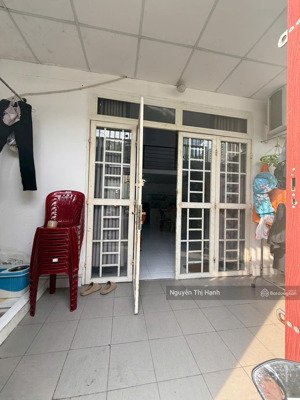 gia đình có việc cần bán gấp nhà gần chợ hiệp bình - nhà mới vào ở ngay