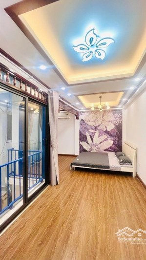 hiếm! trung tâm cầu giấy, full nội thất, 6 tầng, ngõ vf3 vào, cách phố 50m. 36m2. sđcc. 7.9 tỷ