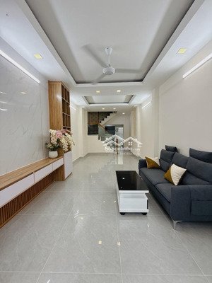 bán nhà nguyễn văn đậu bình thạnh 69m2 - 2 tầng - tặng nội thất - hẻm xe hơi - chỉ 9.3 tỷ