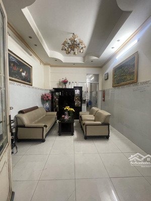 76m2- shr- hẻm ô tô- nhà 3 tầng btct 4pn chỉ 6 tỷ 4