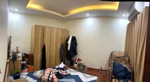 gia đình cần bán nhà phân lô tập thể thái thịnh, thịnh quang 50 m2 x 4t 2 thoáng giá nhỉnh 9 tỷ