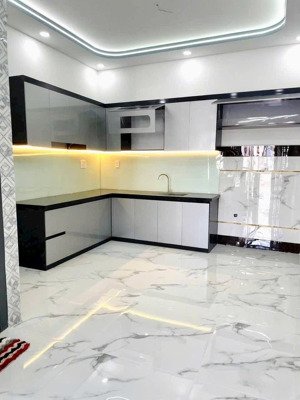 hot deal giảm sâu! nhà phố 2 tầng chỉ 4.55 tỷ - không mua là hết! vị trí: hẻm xe hơi phướ