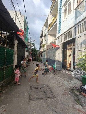 nhà cấp 4 hẻm oto phường trường thọ, 81m2, chỉ 6,3 tỷ gần ga metro