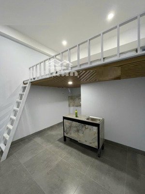 thu nhập 700tr/năm, căn hộ dịch vụ 4 tầng 120m2 mới xây, ngay phạm văn đồng, tp. thủ đức, giá 15 tỷ