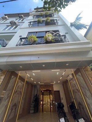 bán nhà riêng mới xây 6 tầng thang máy , mặt tiền 5.5m trung tâm nguyễn lương bằng
