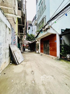 bán nhà đội cấn - ba đình - 8 tầng thang máy - oto đỗ cửa - vừa ở vừa cho thuê - 22.9 tỷ