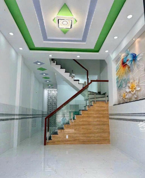 chỉ nhỉnh 5 tỷ sở hữu ngay nhà 52m2 ,4tầng ,4pn mới đẹp ở ngay,hẻm ô tô quay đầu,lê đình cẩn