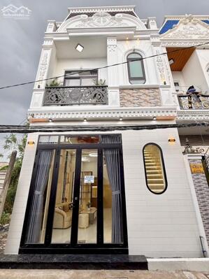 Bán Nhà Trệt Lầu Trục chính hẻm 147 Liên tổ 12-20 Nguyễn Văn Cừ, P.Tân An