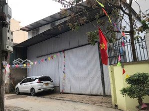 cho thuê 240m2 diện tích kho xưởng tại đường miêu nha tây mỗ hà nội lh 