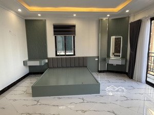 bán nhà phạm khắc quảng việt hưng 40m 6 tầng thang máy lô góc 10,3 tỷ