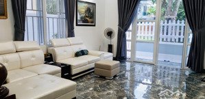 chủ về bắc cần bán lại căn biệt thự rẻ nhất an viên, nha trang. 3 tầng 5 ngủ, giá 22 tỷ.