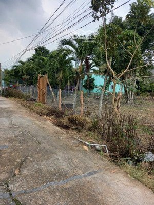 bán đất địa thế đẹp, giá hời tại lộc ninh, (5 triệu / m2) 1700 m2