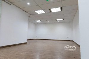 cho thuê văn phòng đường lý chính thắng, dt 60m²