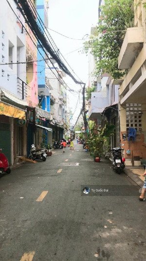 phú nhuận - mtkd ngô thời nhiệm - gần chợ - ngang 8.2m - 98m2 - 17.8 tỷ!