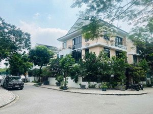 biệt thự sân vườn kđt văn phú - hà đông, 38 tỷ, 200m2, mt 13m, gara ô tô, kinh doanh, vỉa hè 8m