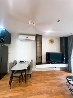 mã căn toà: s2.09 loại căn: 2pn 1vs - 55m2, hướng: đông nam mặt sảnh, nội thất: full nội thất