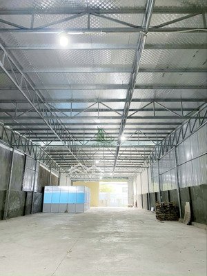 cho thuê kho xưởng 500m2 kđt phước long giá 28 triệu /tháng