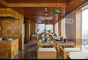 chủ gũi bán căn khách sạn mặt tiền đường trần quang khải nha trang view biển đẹp doanh số cao