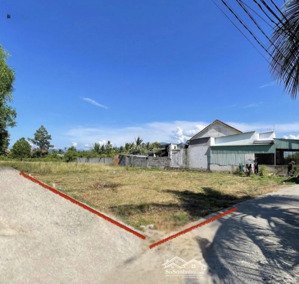 bán lô 2 mặt đường, gần 100m2, cách lộ chỉ 300m, sổ sẵn, giá đầu tư chỉ 7xx