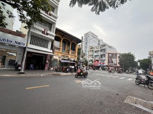 bán nhà mt hậu giang và cao văn lầu quận 6 (ngang 4,4x16m) nhà có vị trí vô cùng đẹp, giá giảm sâu