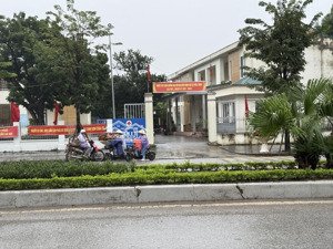 khê nữ nguyên khê - nhà đẹp lô góc 106m ô tô ngủ trong đất,thông ô tô 3bước ra lê hữu tựu nhỉnh10tỷ