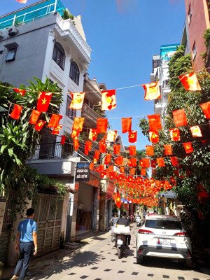 nhà phân lô vip lạc long quân - ngõ ô tô - xem là thích